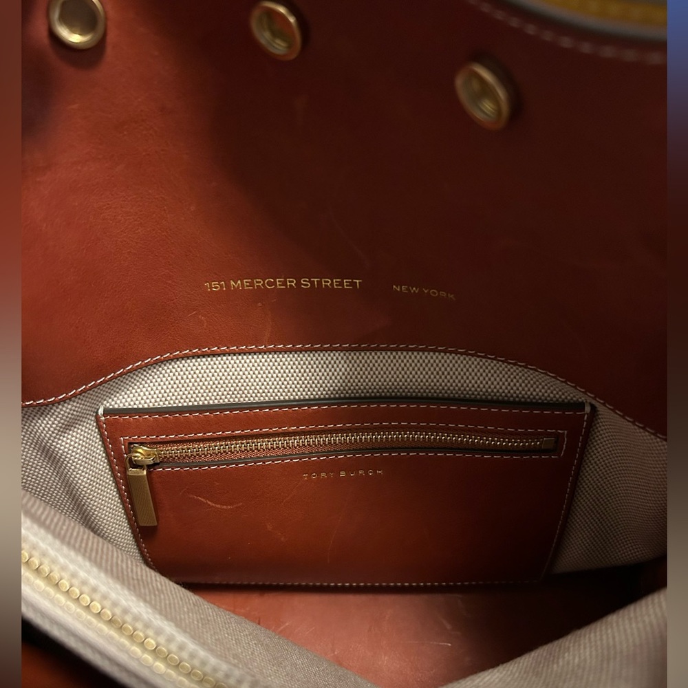 Tory Burch *Limited SoHo Edition* Lee Radziwill Pebbled Double Bag - Picture 6 of 14